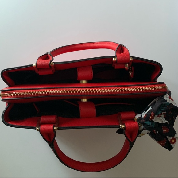 NWOT Steve Madden Bag - Picture 3 of 3